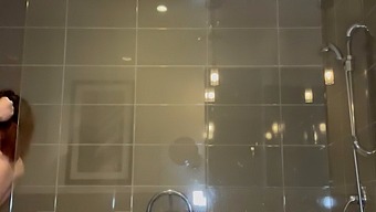 First-Time Experience Of Eating Out My Stepsister'S Ass In High Definition